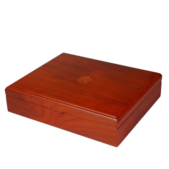 Elegant Mahogany Medal Display Box for Souvenirs and Coins