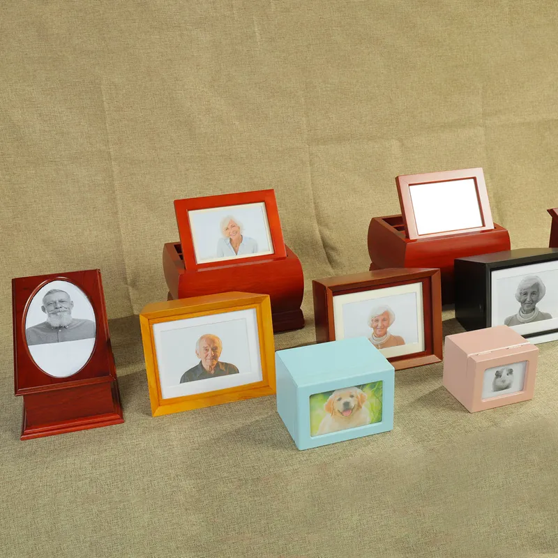 Wholesale Designer Wooden Urn for Adult Human Ashes Natural Finish Cremation Funeral Urn Low Price Pet Caskets &amp; Urns