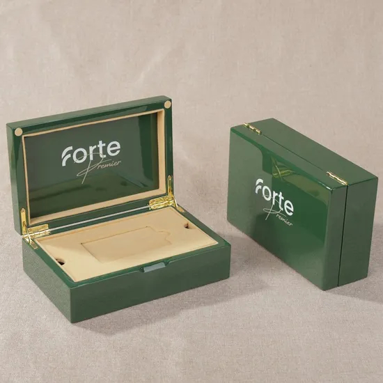 Wholesale Customized Credit Card Packaging Business Card Holder Case Wooden Souvenir Storage Box Gift Box Wooden Display Box Various Styles and Materials
