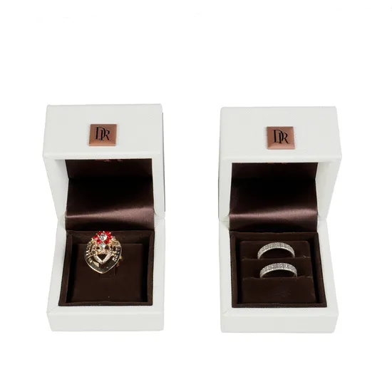 Custom Logo Printed Hot Sale Cheap Wholesale Wooden Ring Box Wedding Jewelry Box Wood Earring Storage Packaging Jewelry Case