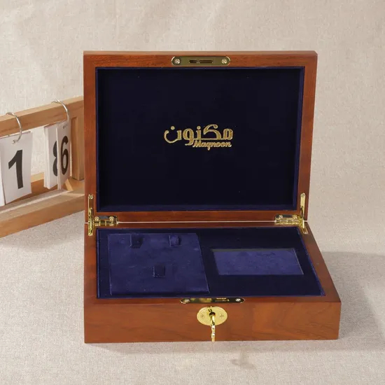 Wholesale Solid Walnut Wood Jewelry Box Elegant Gift Wood Box Packaging Mezzanine Wooden Jewelry Storage with with Lock